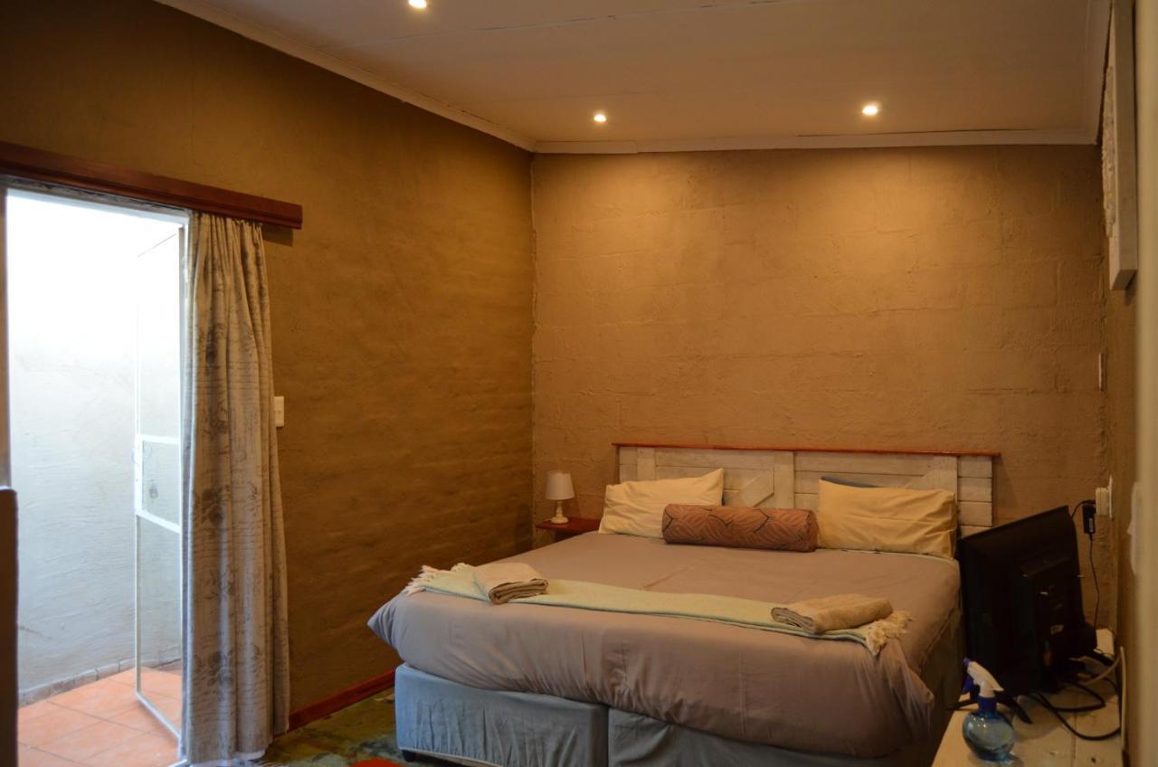 A & R Guesthouse Μπλουμφοντέιν Εξωτερικό φωτογραφία