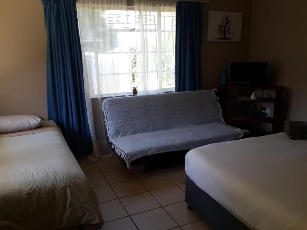 A & R Guesthouse Μπλουμφοντέιν Εξωτερικό φωτογραφία